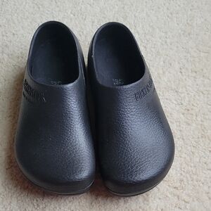 Birkenstock Kids Black Slip-On Slippers